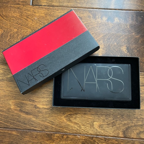 NIB NARS Danmari Cheek Orgasm Desire Casino Hungry Heart 6-Pan Palette LE - Picture 2 of 5